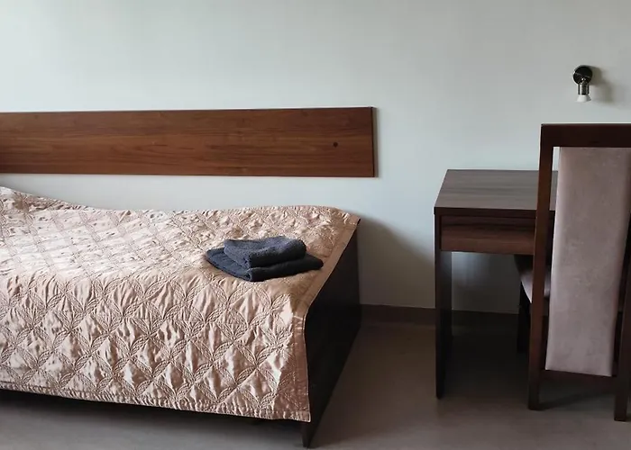 Ostello Dom Studencki Zbyszko *