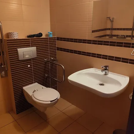 Dom Studencki Zbyszko Albergue Poznań