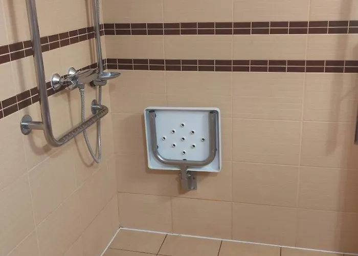 Dom Studencki Zbyszko 호스텔